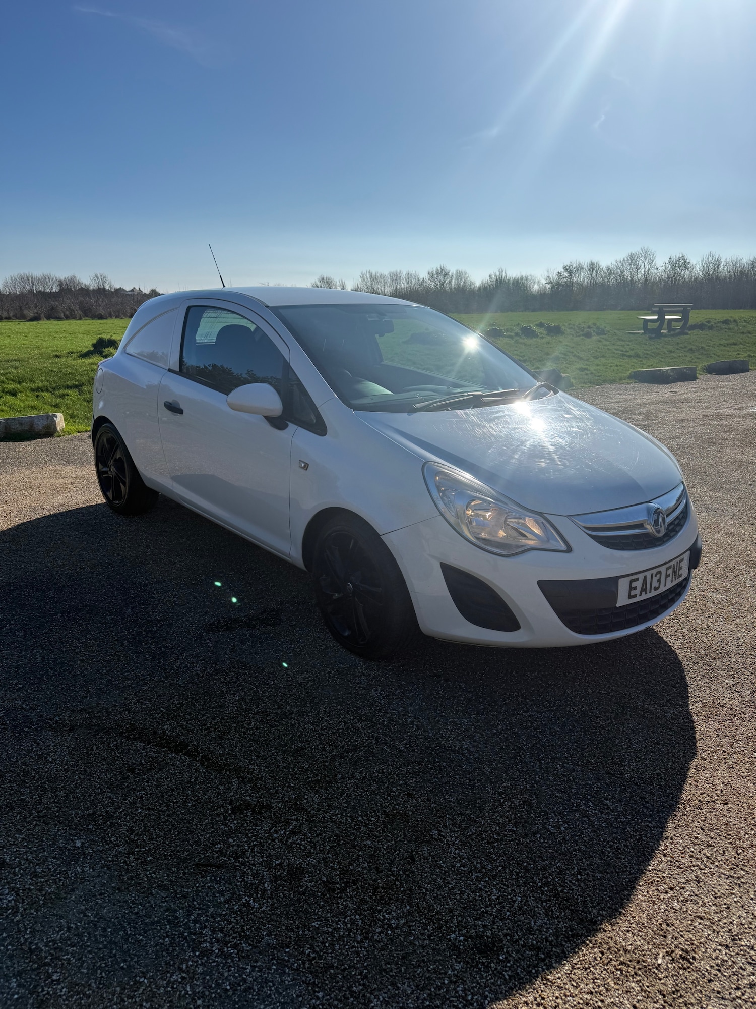 Used Vauxhall Corsa 2013 for sale - 78014616: Photo 2