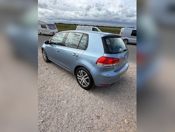 Used Volkswagen Golf 2009 for sale - 78618220: Photo