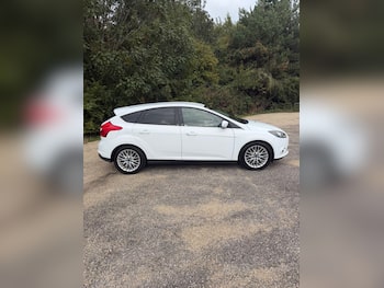 Used Ford Focus 2014 for sale - 79845887: Photo
