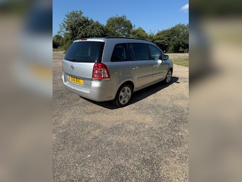 Used Vauxhall Zafira 2012 for sale - 79190357: Photo