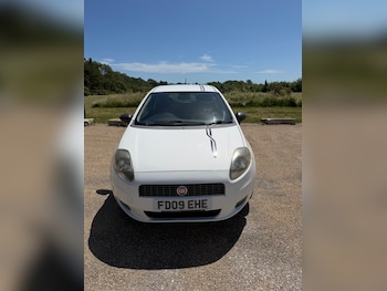 Used Fiat Grande Punto 2009 for sale - 79060492: Photo