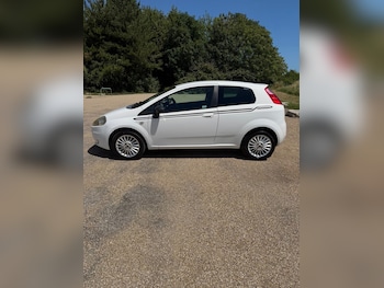 Used Fiat Grande Punto 2009 for sale - 79060492: Photo