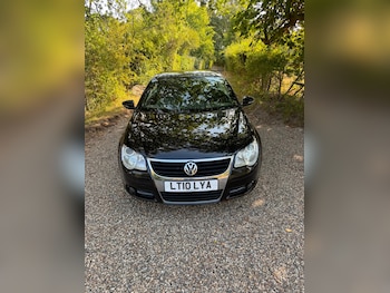 Used Volkswagen EOS 2010 for sale - 79542842: Photo