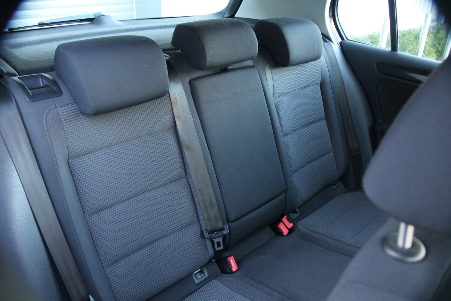 Used Volkswagen Golf 2010 for sale - 76984220: Photo 14