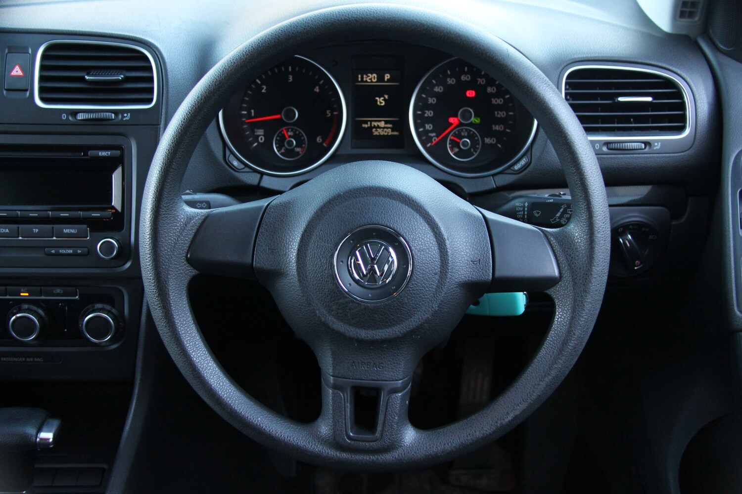 Used Volkswagen Golf 2010 for sale - 76984220: Photo 37