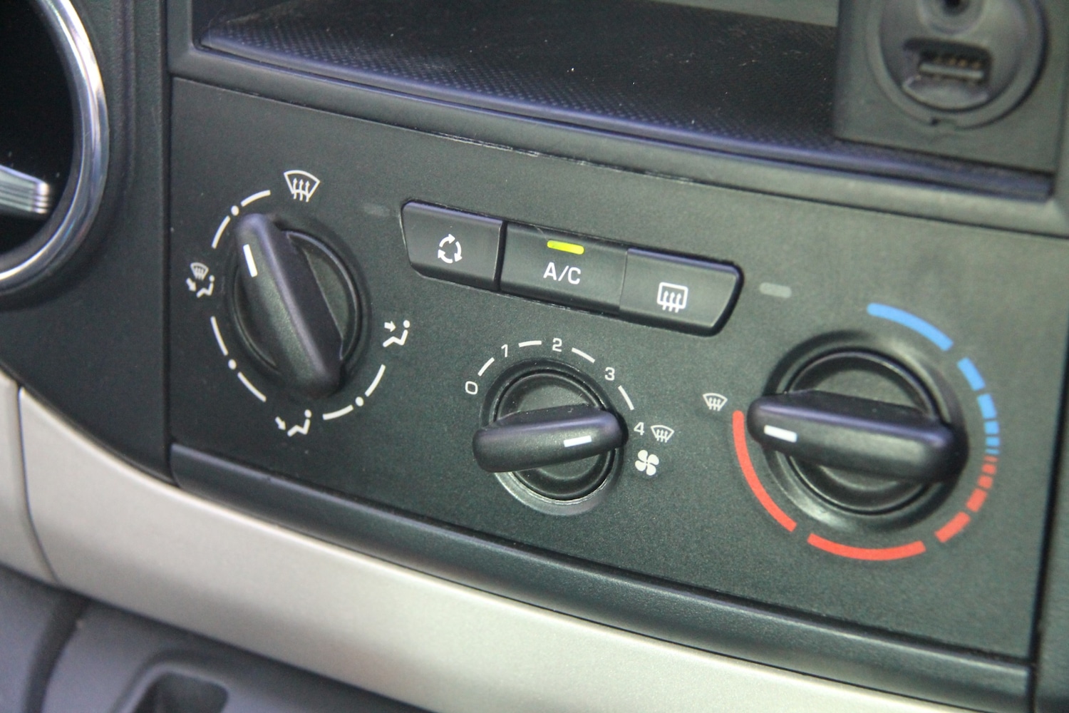 Used Citroen Berlingo Multispace 2014 for sale - 76924196: Photo 44