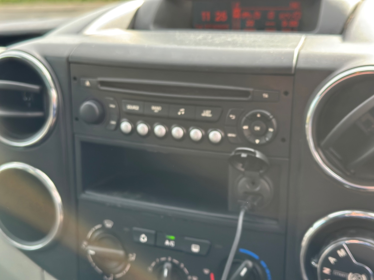 Used Citroen Berlingo Multispace 2014 for sale - 76299630: Photo 21