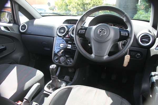 Used Vauxhall Corsa 2013 for sale - 76249814: Photo 11