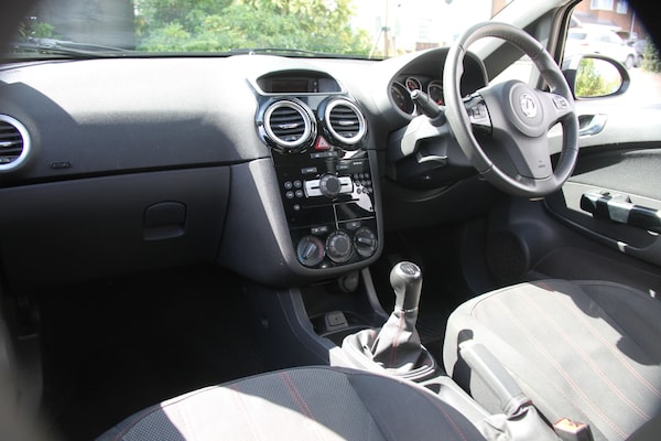 Used Vauxhall Corsa 2013 for sale - 76249814: Photo 9