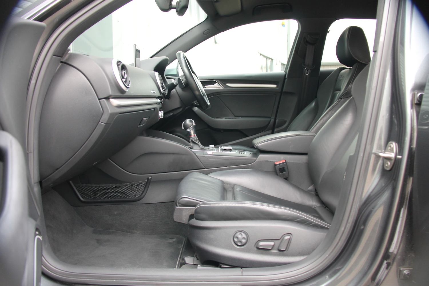 Used Audi A3 2016 for sale - 78135091: Photo 33