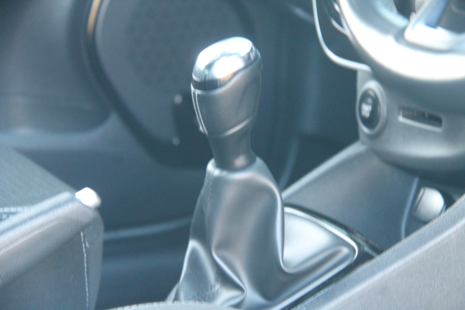 Used Renault Clio 2017 for sale - 76656405: Photo 42