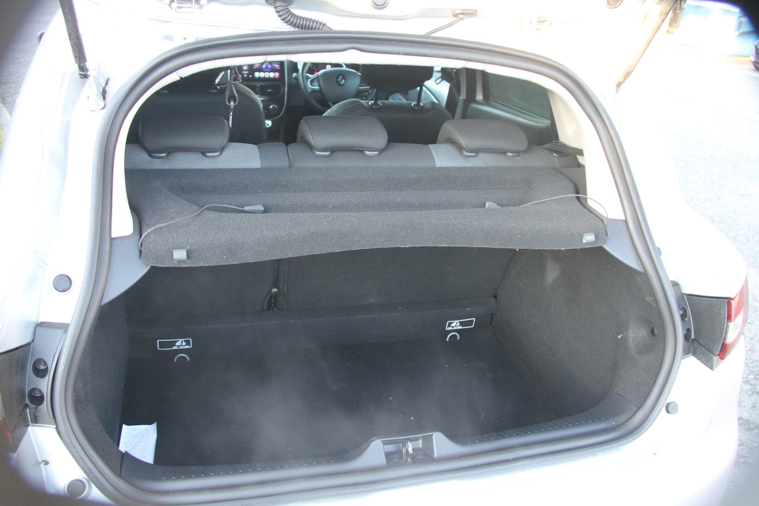 Used Renault Clio 2017 for sale - 76656405: Photo 49