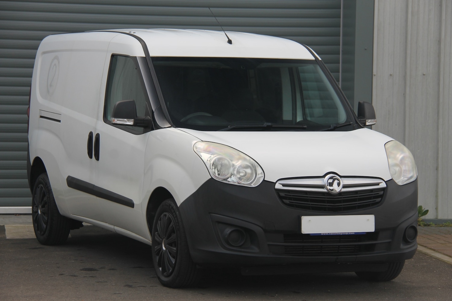 Used Vauxhall Combo 2016 for sale - 77969005: Photo 1