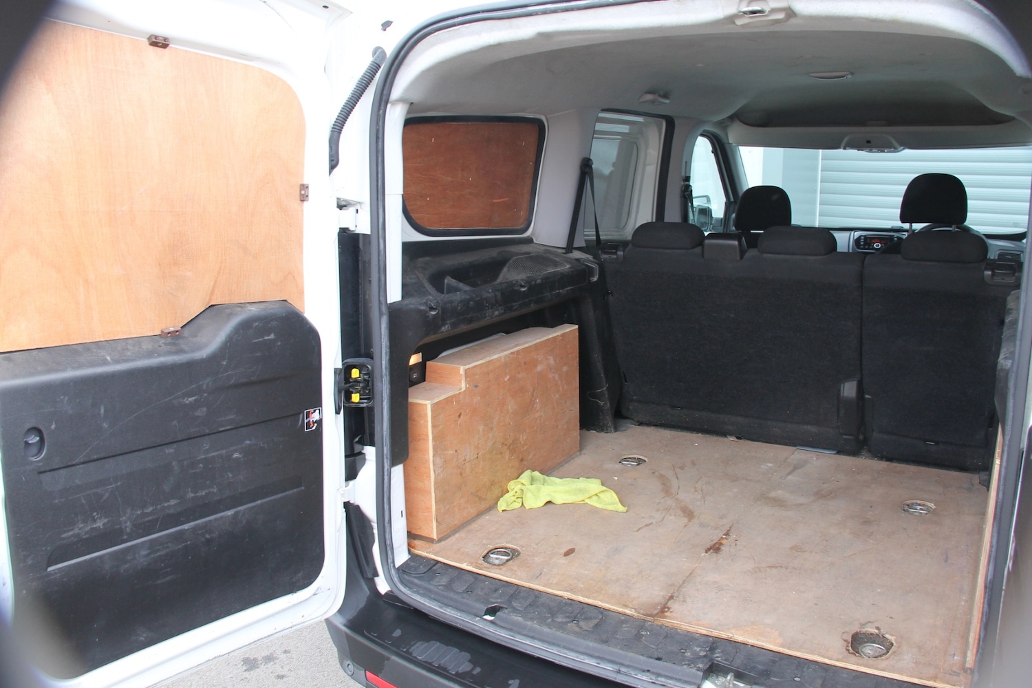 Used Vauxhall Combo 2016 for sale - 77969005: Photo 51