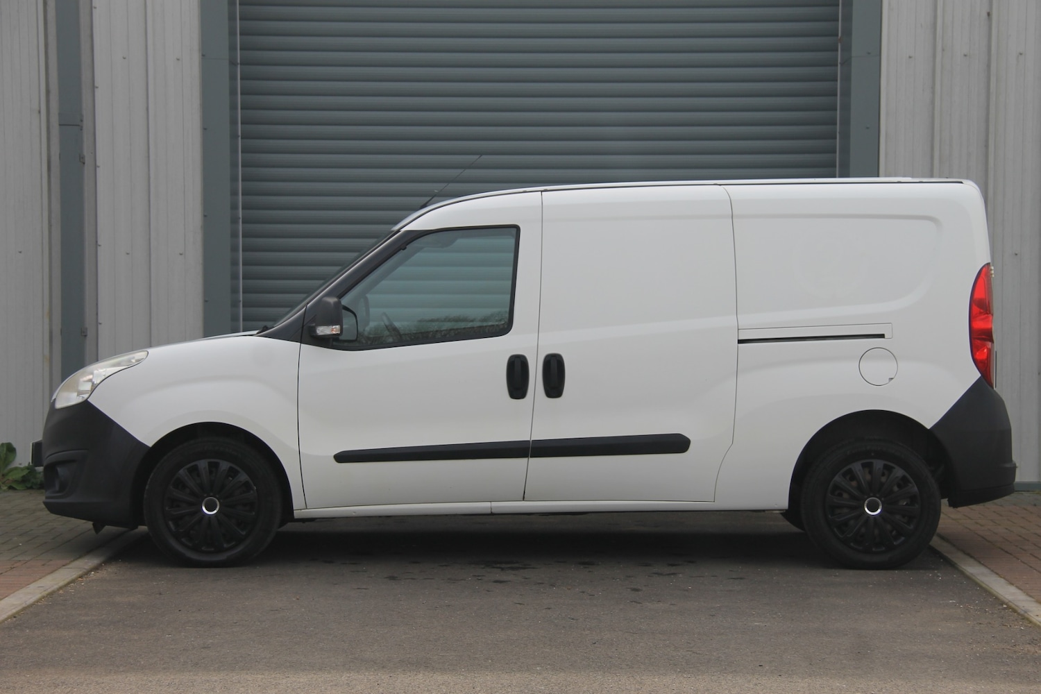 Used Vauxhall Combo 2016 for sale - 77969005: Photo 8