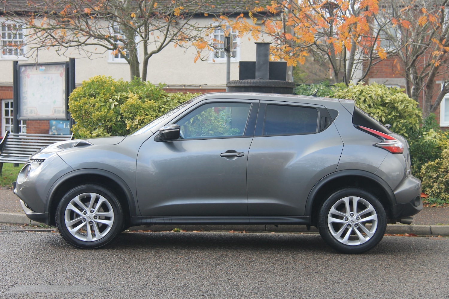 Used Nissan Juke 2016 for sale - 76444656: Photo 2