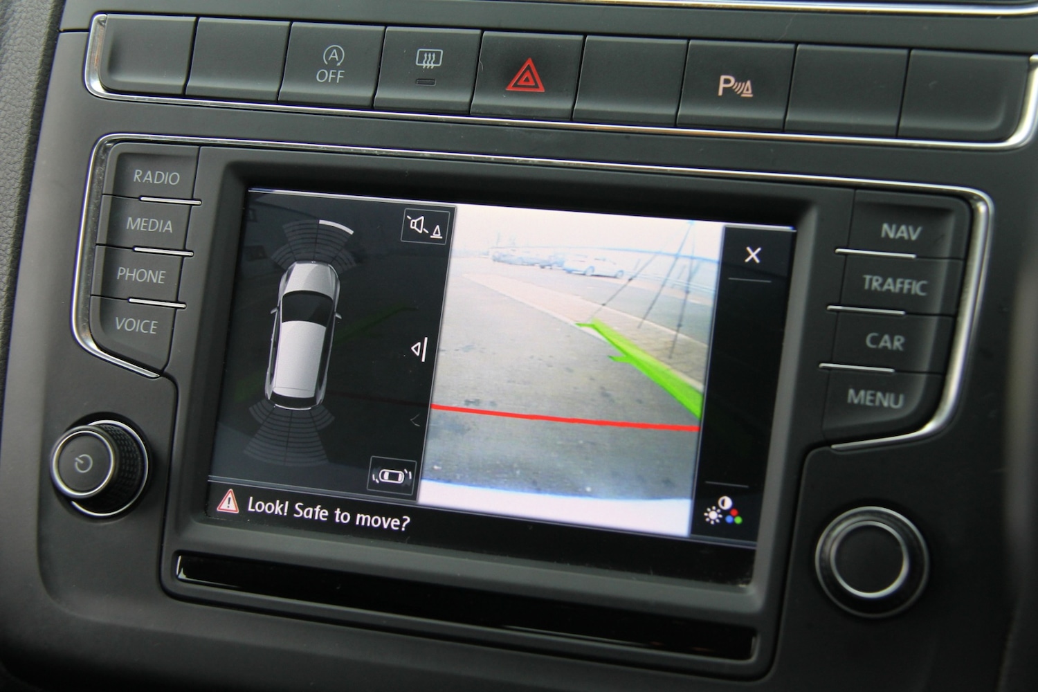 Used Volkswagen Polo 2015 for sale - 77968993: Photo 42