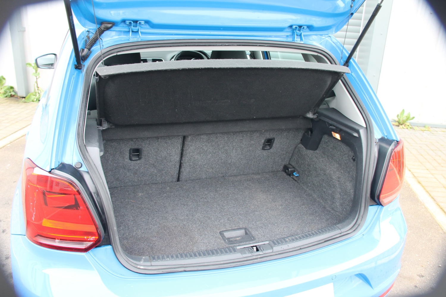 Used Volkswagen Polo 2015 for sale - 77968993: Photo 51