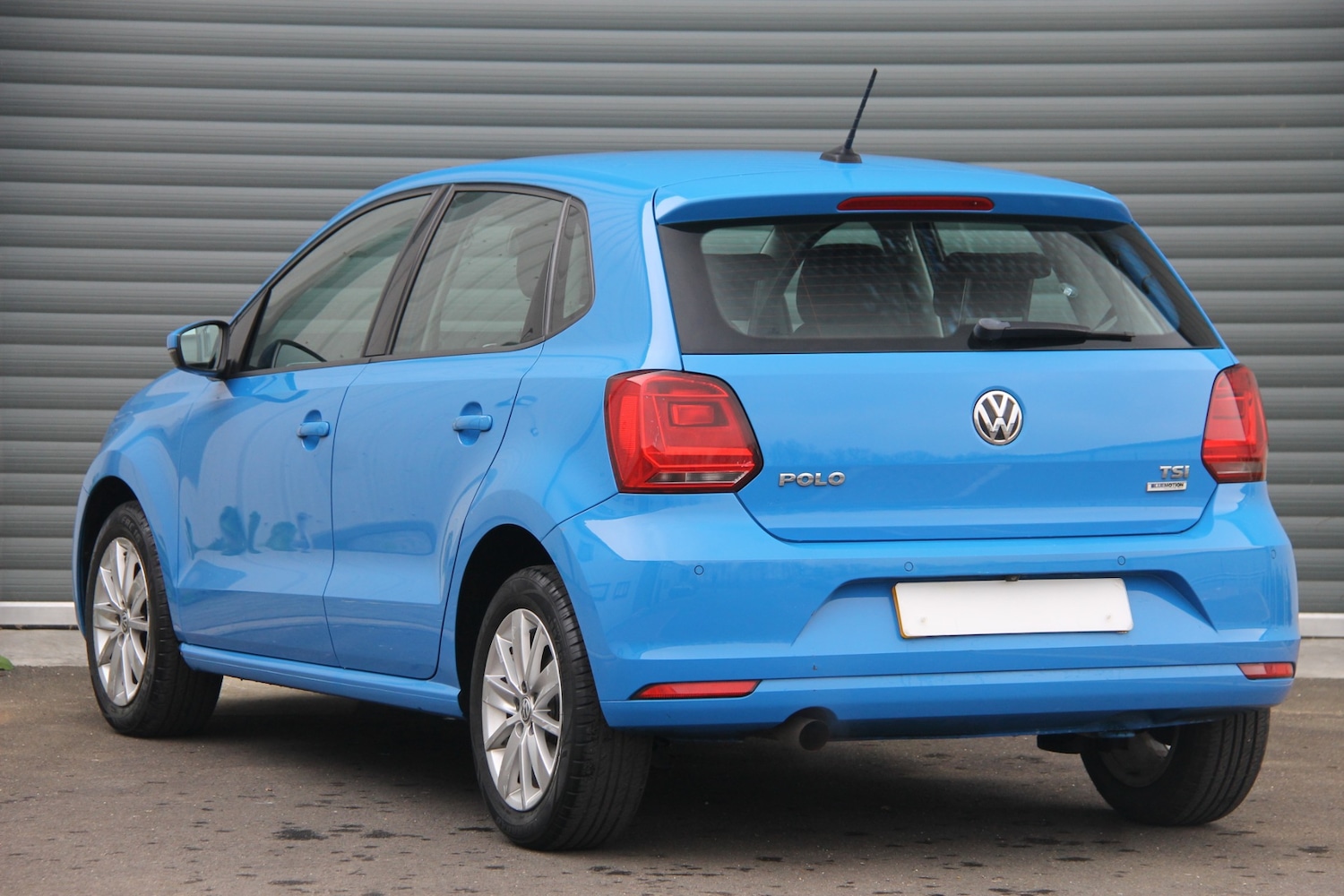 Used Volkswagen Polo 2015 for sale - 77968993: Photo 6
