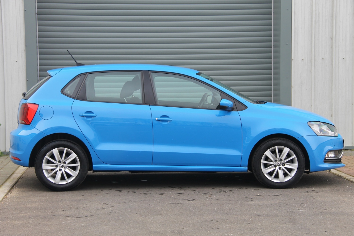 Used Volkswagen Polo 2015 for sale - 77968993: Photo 7