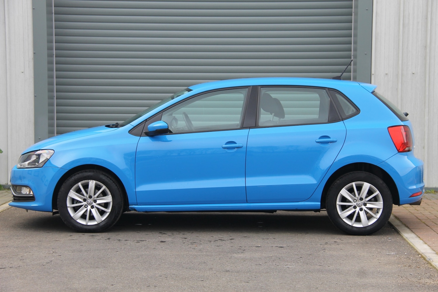 Used Volkswagen Polo 2015 for sale - 77968993: Photo 8