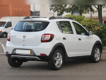 Used Dacia Sandero Stepway 2014 for sale - 76249746: Photo