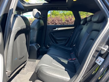 Used Audi A4 2010 for sale - 78789885: Photo