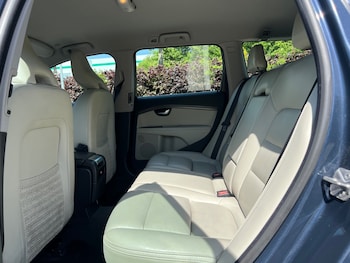 Used Volvo XC70 2014 for sale - 78789057: Photo