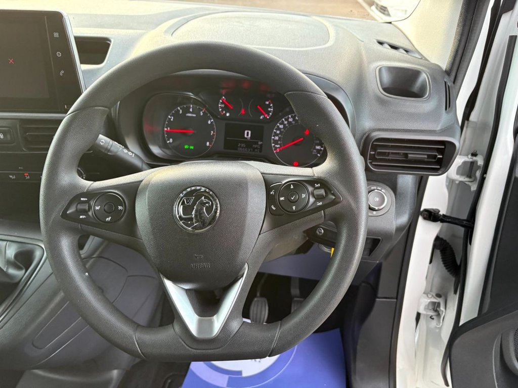 Used Vauxhall Combo 2021 for sale - 76595862: Photo 21