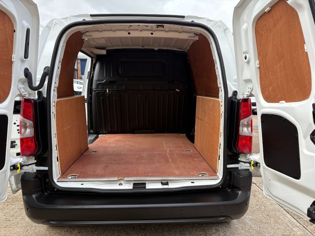 Used Peugeot Partner 2021 for sale - 76245191: Photo 16