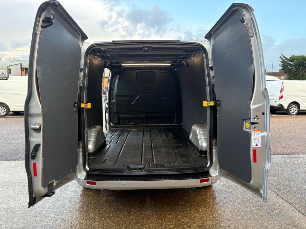 Used Ford Transit Custom 2022 for sale - 76417423: Photo 11