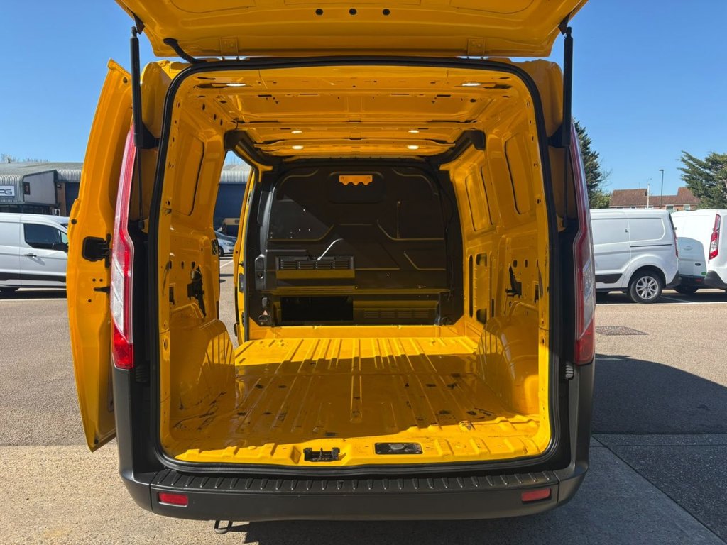 Used Ford Transit Custom 2022 for sale - 77557636: Photo 10