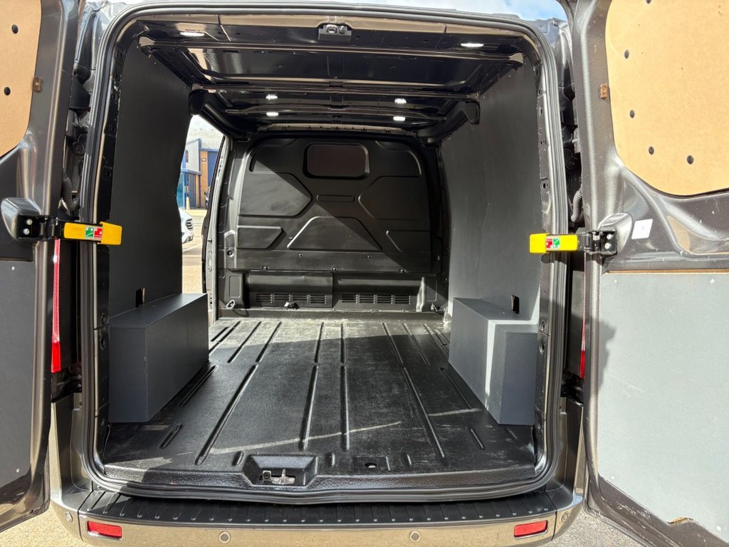 Used Ford Transit Custom 2022 for sale - 75693524: Photo 13