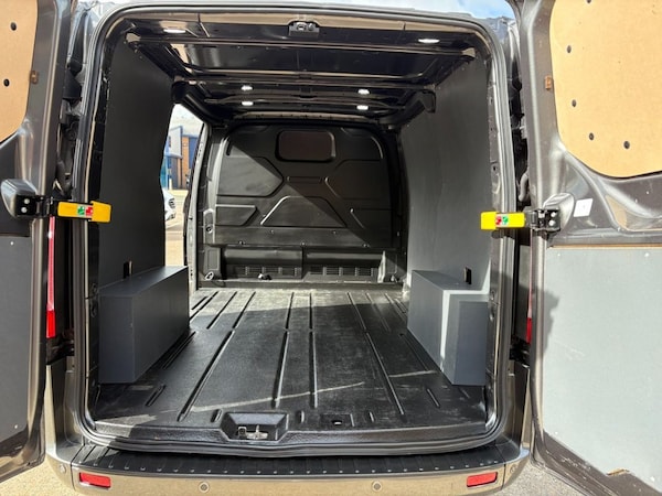 Used Ford Transit Custom 2022 for sale - 75693524: Photo 13