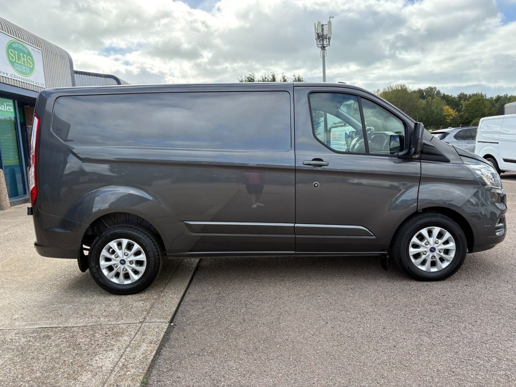 Used Ford Transit Custom 2022 for sale - 75693524: Photo 17
