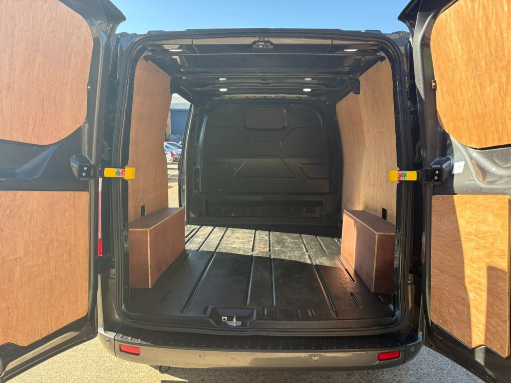 Used Ford Transit Custom 2021 for sale - 77547392: Photo 16