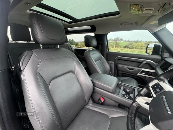 Used Land Rover Defender 2022 for sale - 76716011: Photo 8