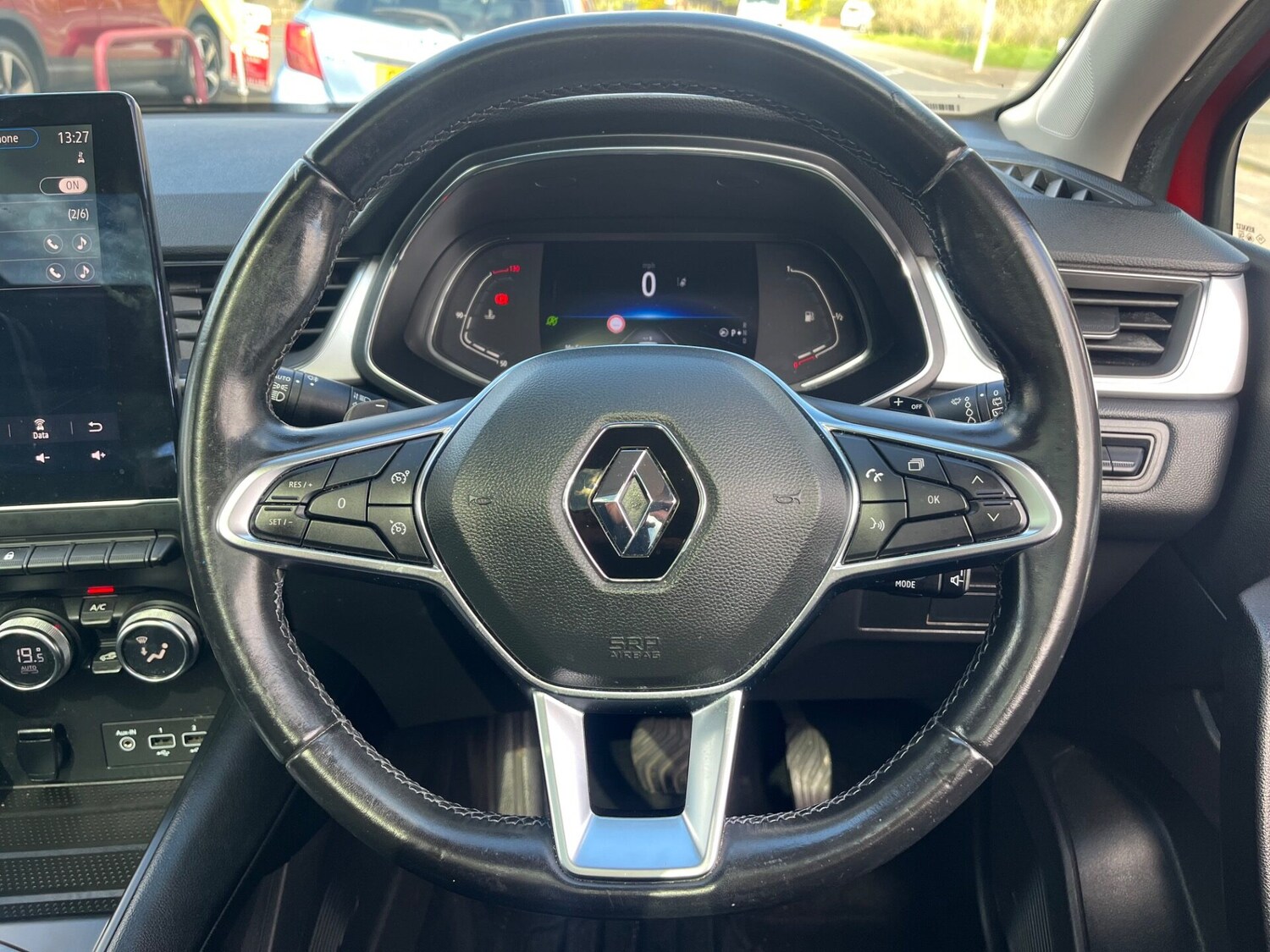 Used Renault Captur 2020 for sale - 78097928: Photo 15