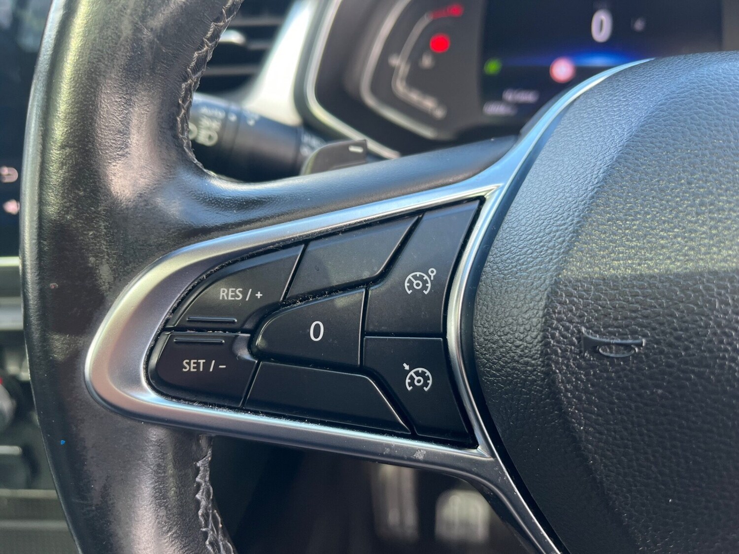 Used Renault Captur 2020 for sale - 78097928: Photo 16