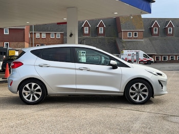 Used Ford Fiesta 2020 for sale - 79006220: Photo