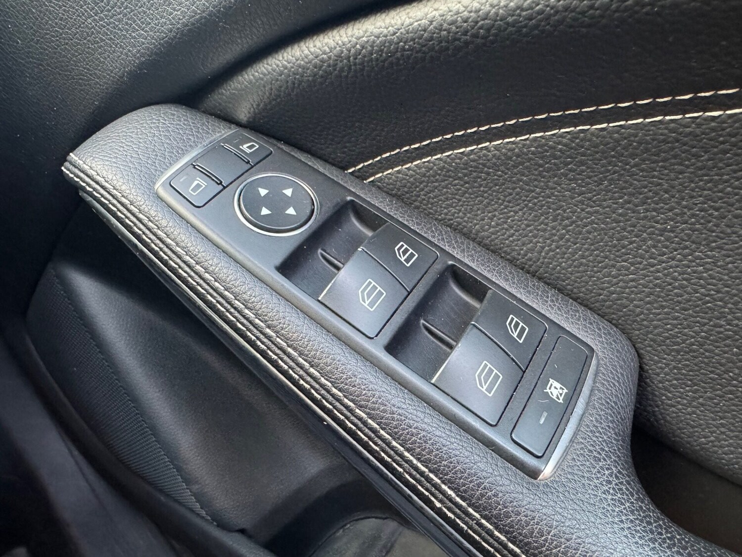 Used Mercedes-Benz A-Class 2013 for sale - 77641837: Photo 17