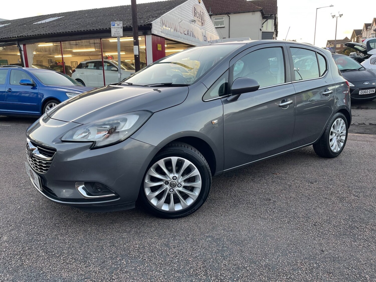 Used Vauxhall Corsa 2015 for sale - 76576676: Photo 1