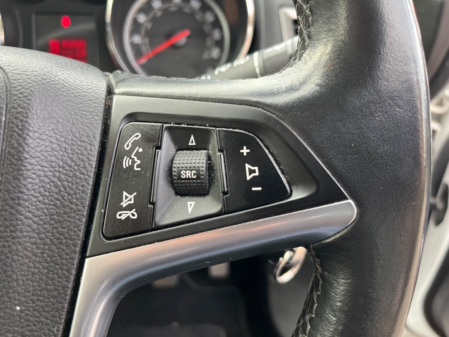 Used Vauxhall Astra 2014 for sale - 76504609: Photo 14