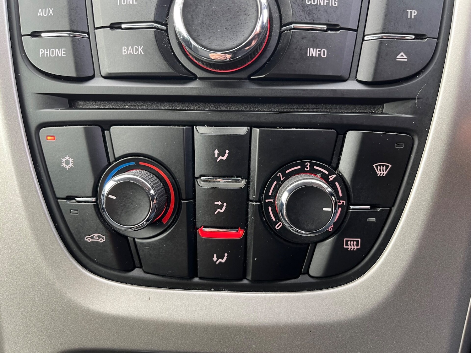 Used Vauxhall Astra 2014 for sale - 76504609: Photo 17