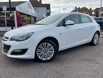 Used Vauxhall Astra 2014 for sale - 76504609: Photo