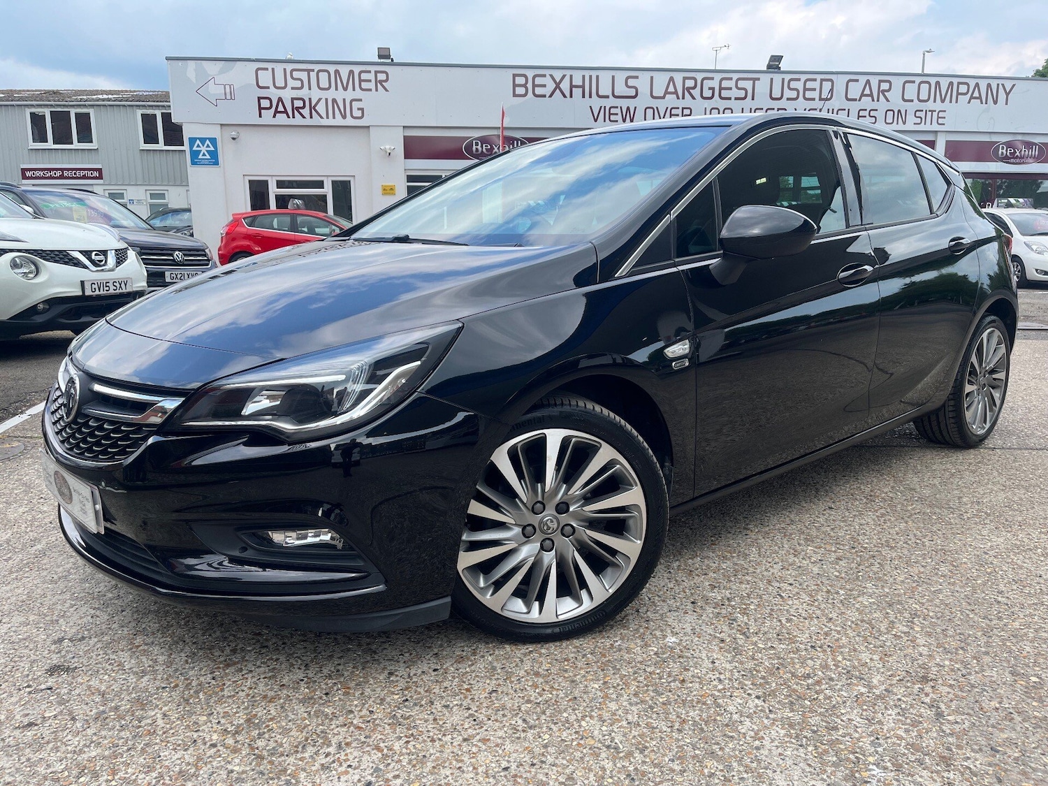 Used Vauxhall Astra 2019 for sale - 76224484: Photo 1