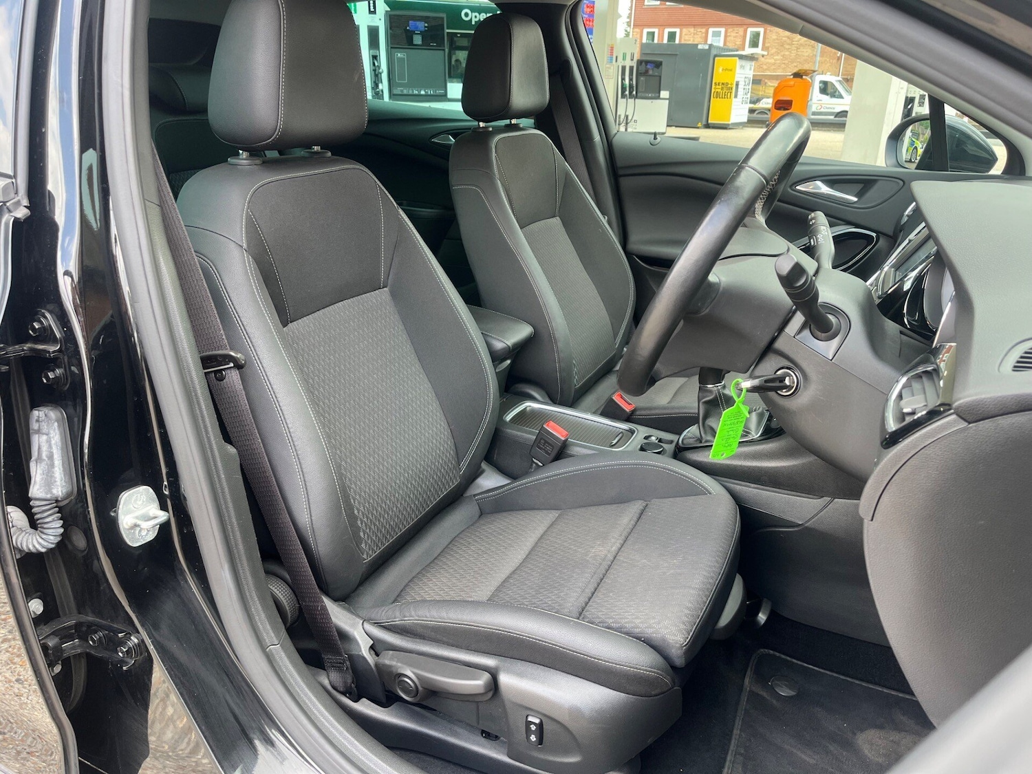 Used Vauxhall Astra 2019 for sale - 76224484: Photo 3