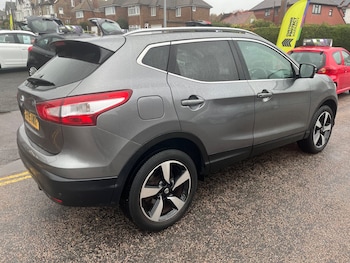 Used Nissan Qashqai 2016 for sale - 76450447: Photo