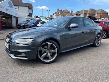 Used Audi A4 2014 for sale - 78408648: Photo
