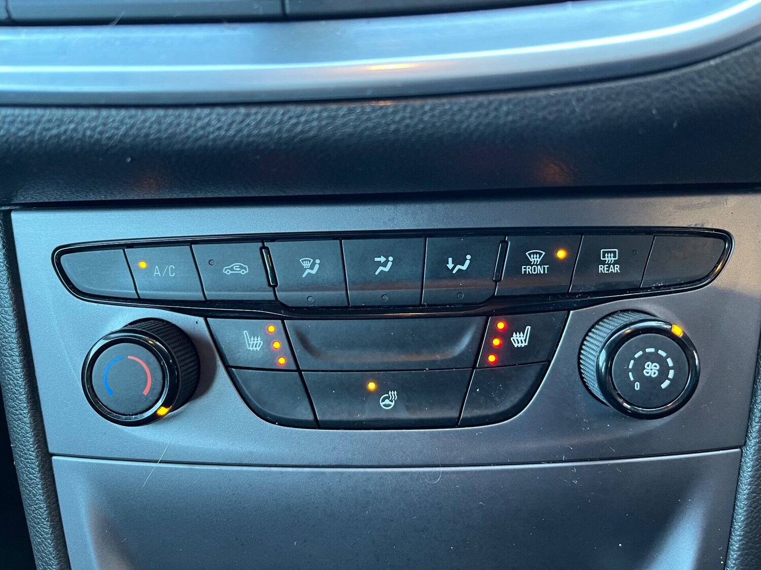 Used Vauxhall Astra 2016 for sale - 76972524: Photo 16